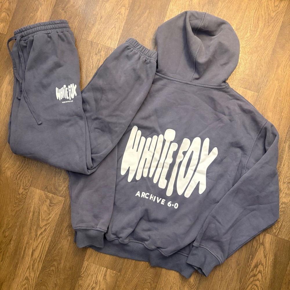 White Fox Archive 6-0 Grey White Puffy Print Hoodie and Sweatpants Suit Set